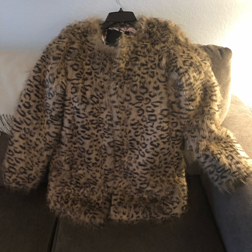Faux Fur Leopard Coat Size Sm NWT